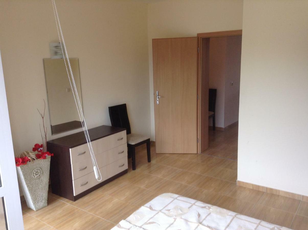 Magic Dreams Appartment C12 Sveti Vlas Bagian luar foto